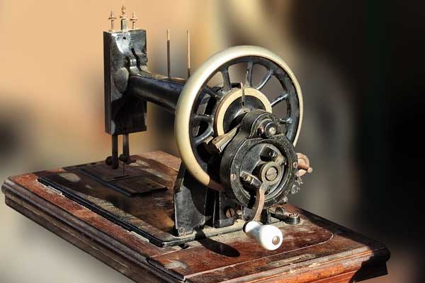 Создание и история швейной машины